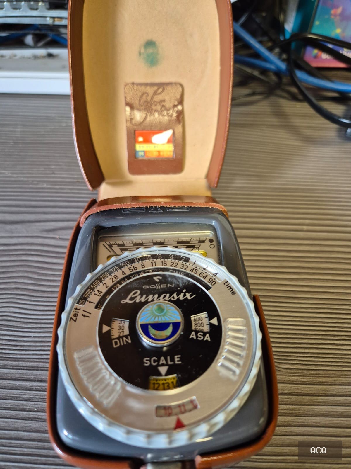 Photo 3 de Posemètre vintage Gossen Lunasix avec étui d'origine – photographie argentique